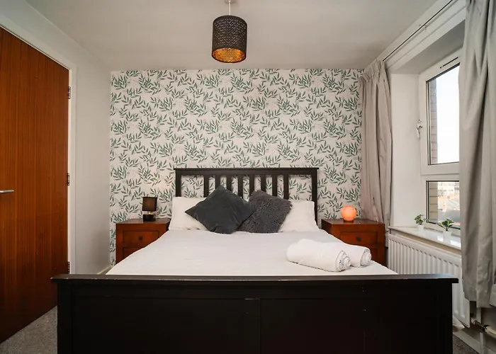 Central Apartment In Belfast City Centre